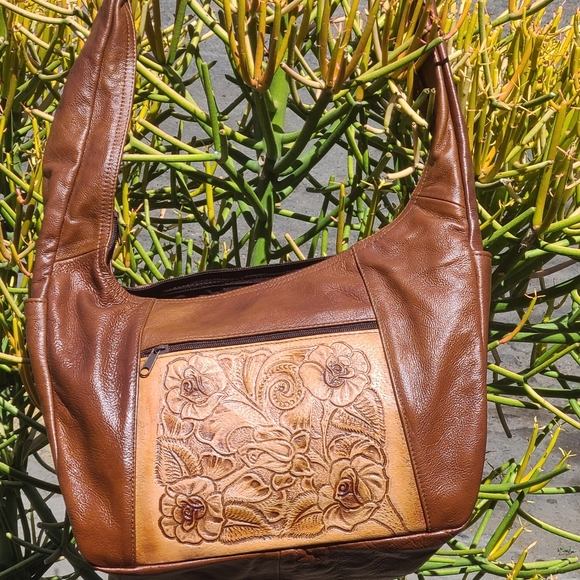 Crossbody shoulder bag - Picture 6 of 14